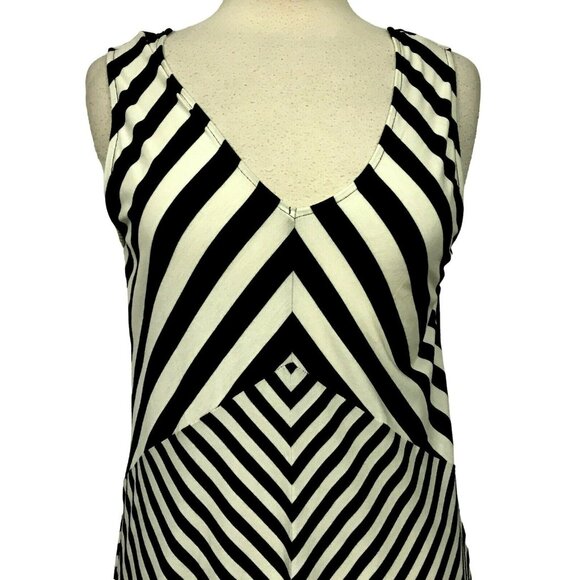 Jones New York Chevron Stripe A-Line Black & Ivory Midi Dress Longer Sides M NEW - Picture 3 of 8